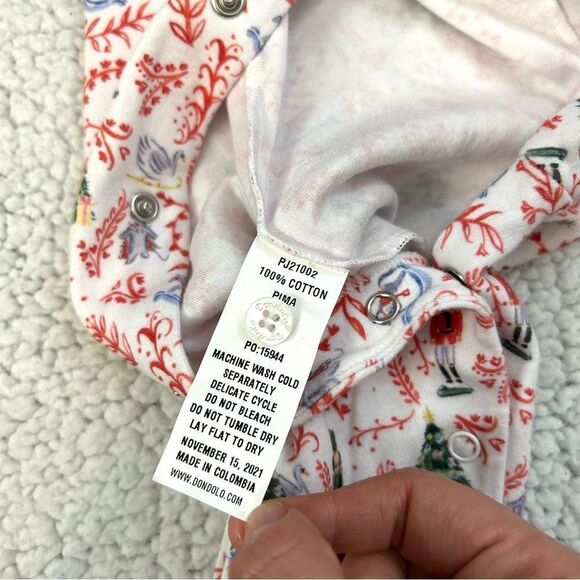 DONDOLO Nutcracker Christmas Print Embroidered
Pima Cotton Footie Pajama 24 mos - Picture 6 of 7